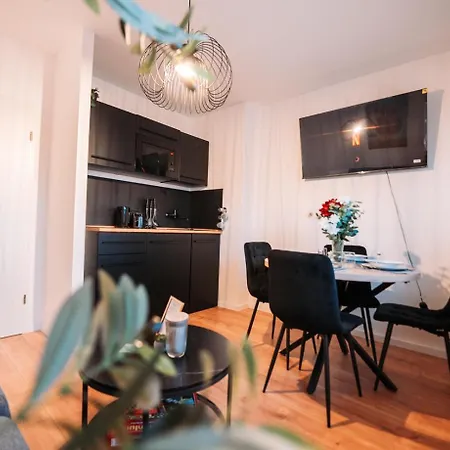 Luxusapartment Mit Whirlpool Ueber كوبلنس