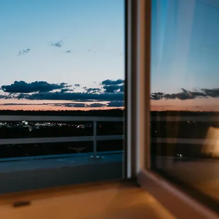 شقة Luxusapartment Mit Whirlpool Ueber