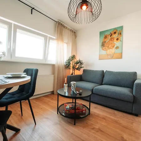 شقة Luxusapartment Mit Whirlpool Ueber *
